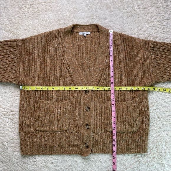 Madewell Cameron Ribbed Cardigan Sweater in Coziest Yarn Tan/Rainbow in L - Picture 4 of 11